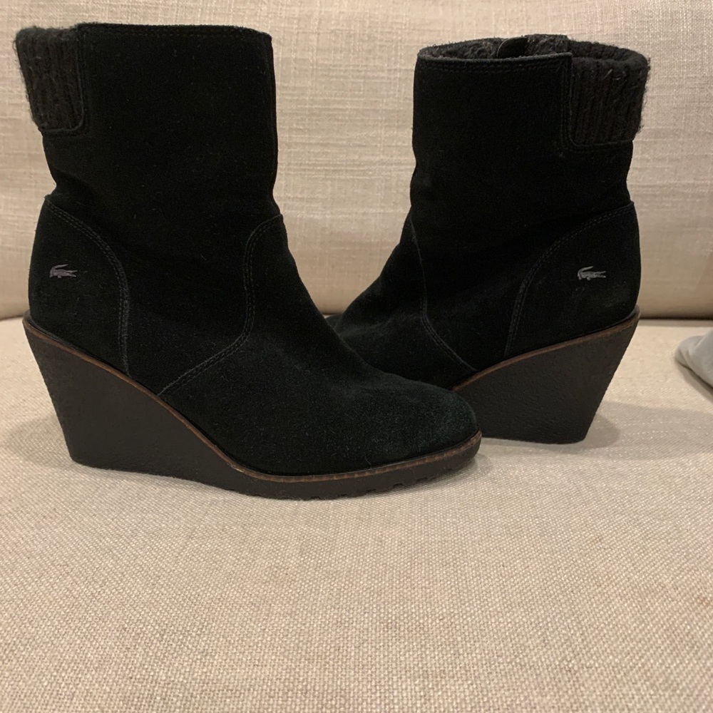 Lacoste wedge suede booties